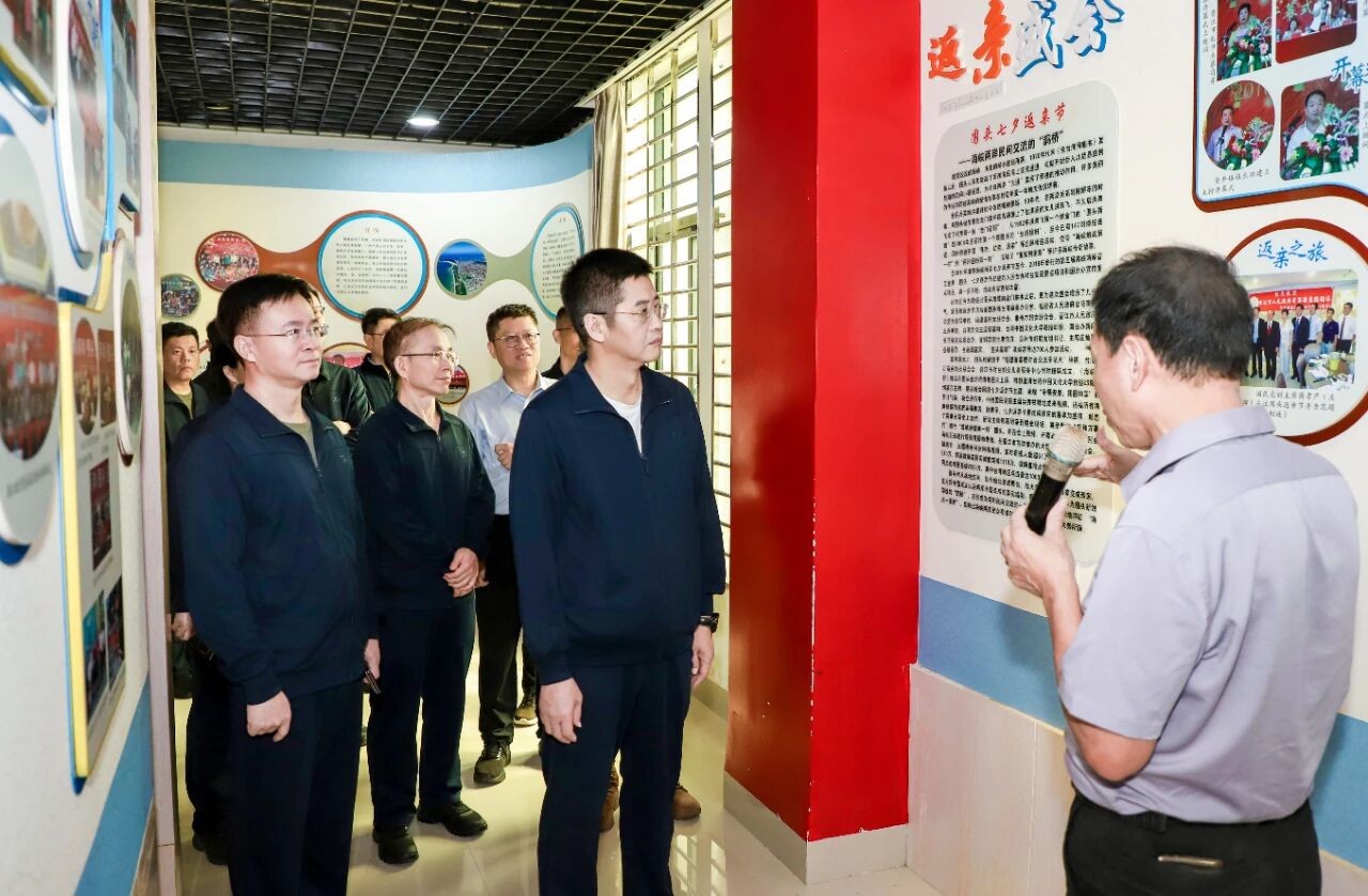 豐澤區四套班子領導參加“軍事日”活動